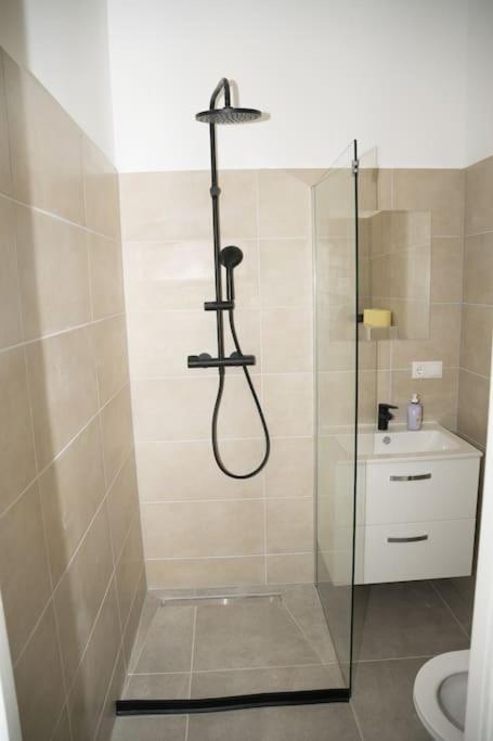 Rrooms Smart Appartement Вена Экстерьер фото